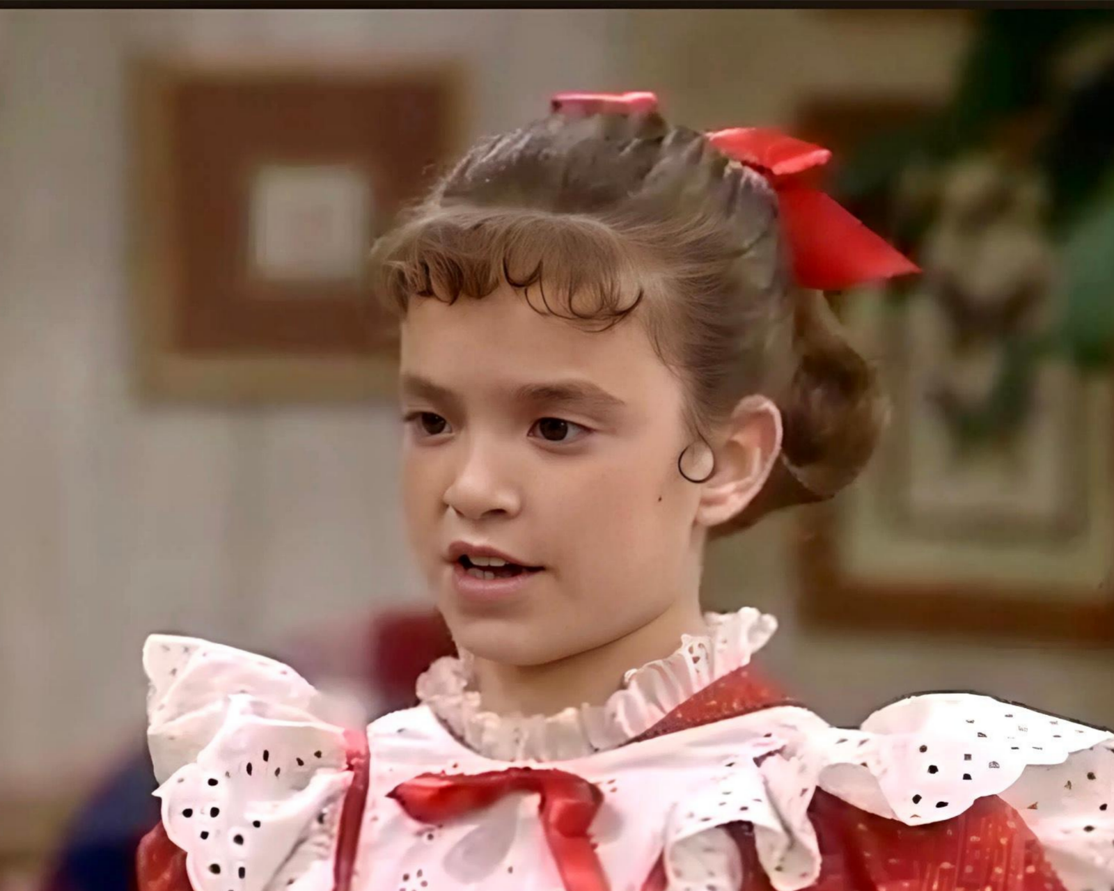 Played Vicki in Small Wonder